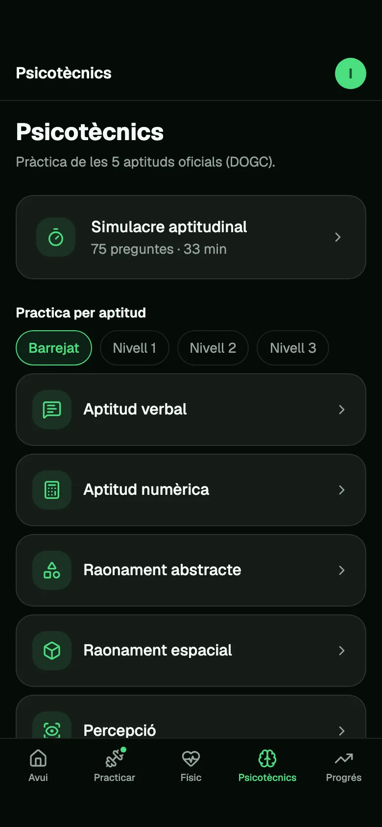 Hub de psicotècnics al mòbil, en mode fosc: simulacre, nivells i les cinc aptituds